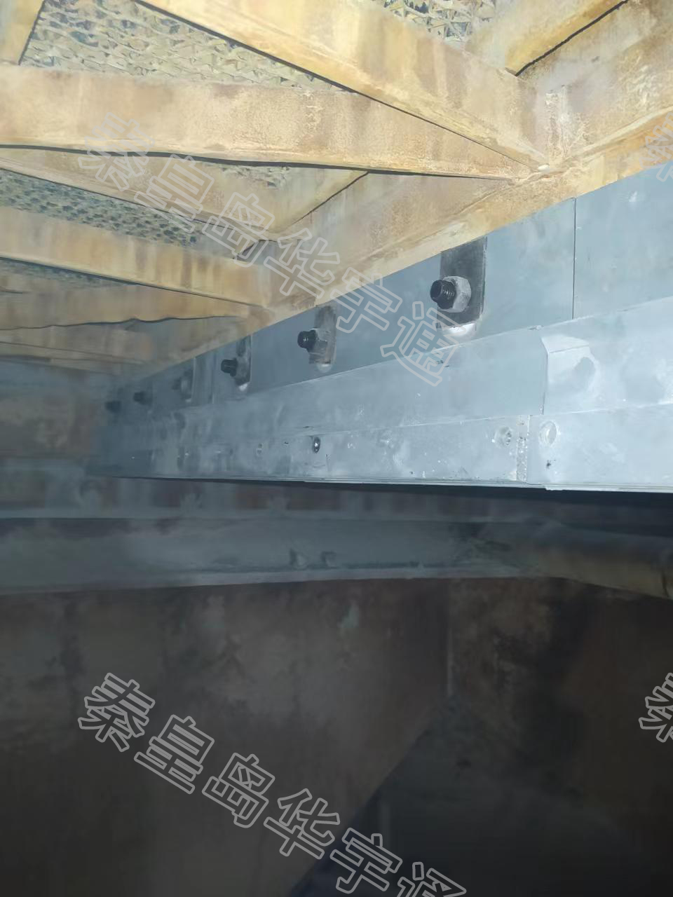 1762416788368105